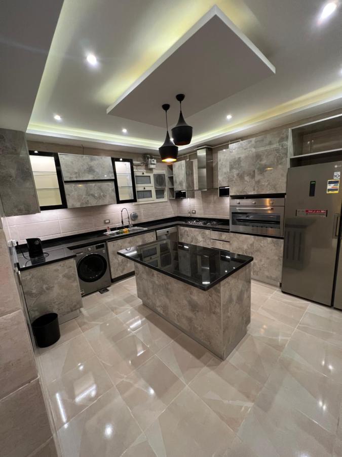 New Brand New جديدة أول استخدام Cairo