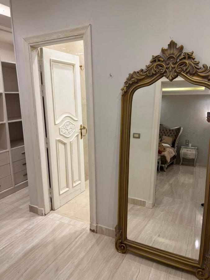 Apartment New Brand New جديدة أول استخدام *