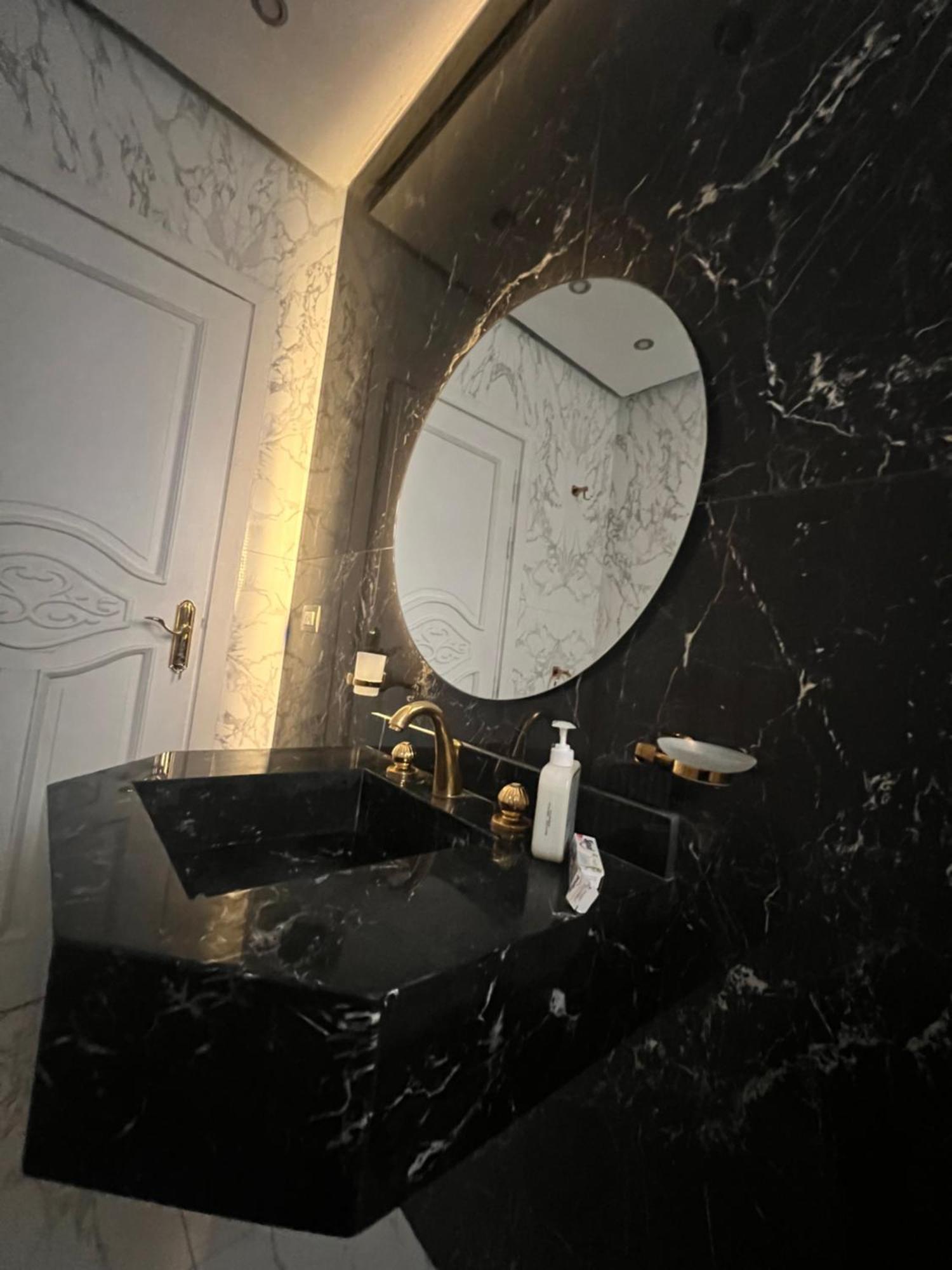 New Brand New جديدة أول استخدام Apartment *