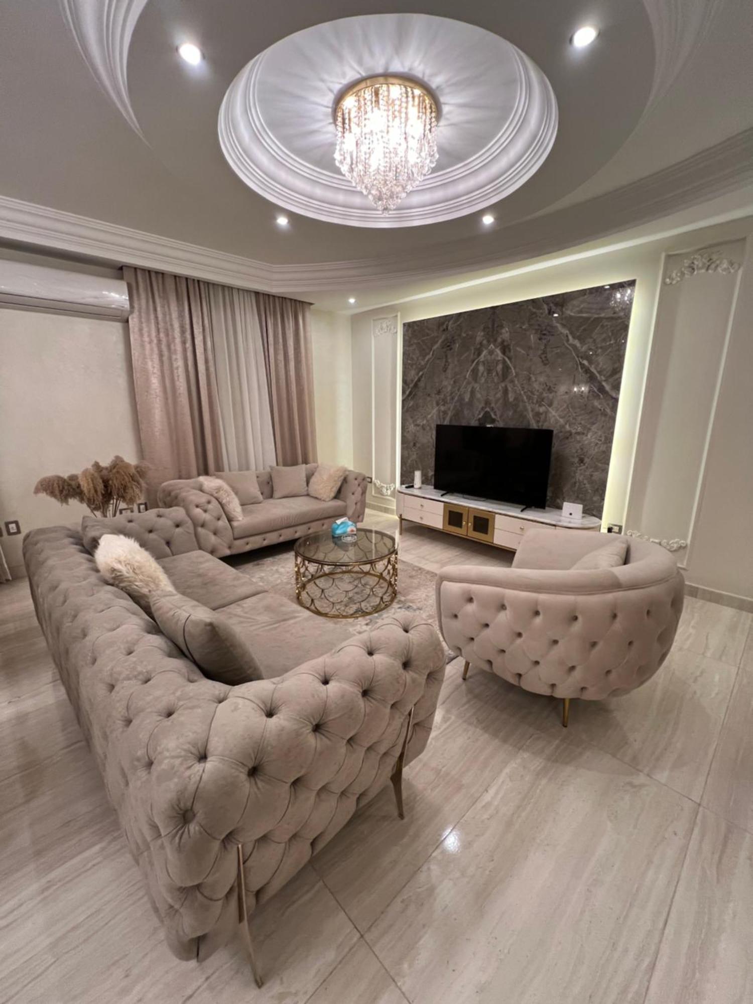 New Brand New جديدة أول استخدام Cairo